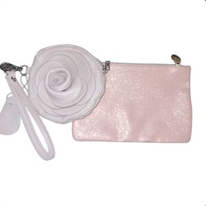 Pink Clutch,Wristlet  Coin Purse 👛 Rose🌹  Floral Accent and cosmetic bag
